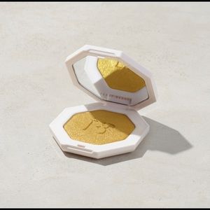 BRAND NEW!FREESTYLE HIGHLIGHTER
